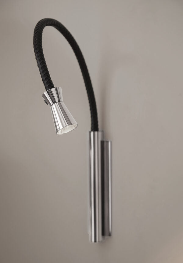 WALL LAMP