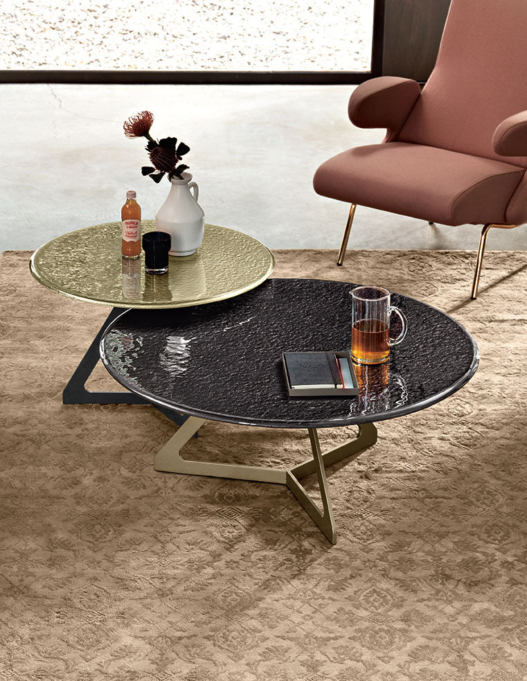 COFFEE AND SIDE TABLES