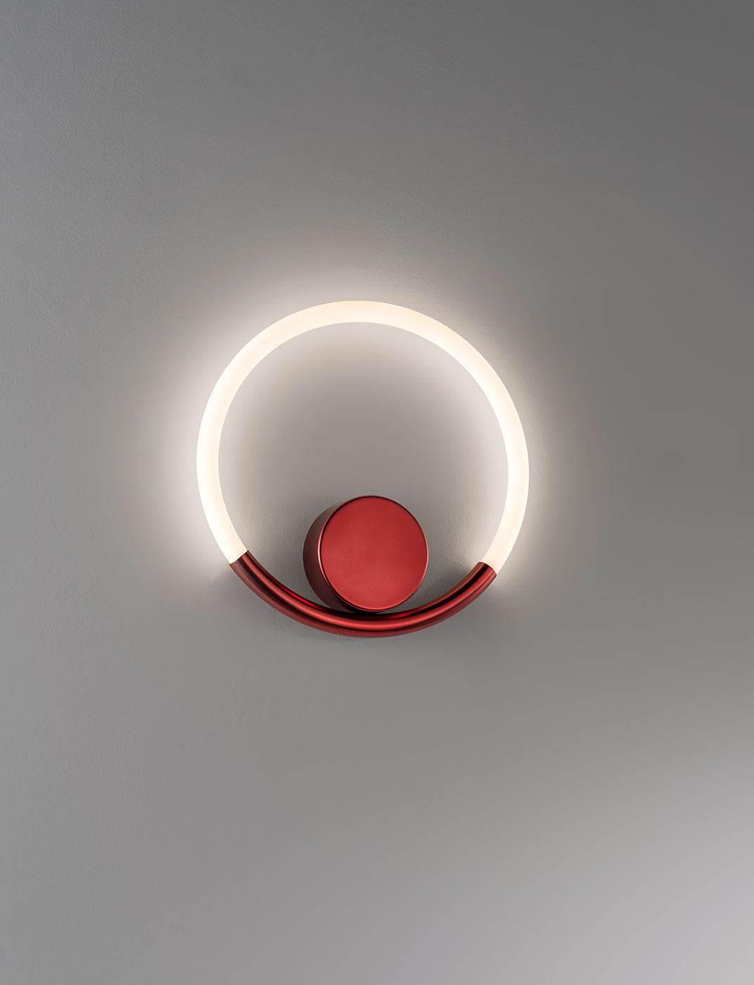 WALL LAMP