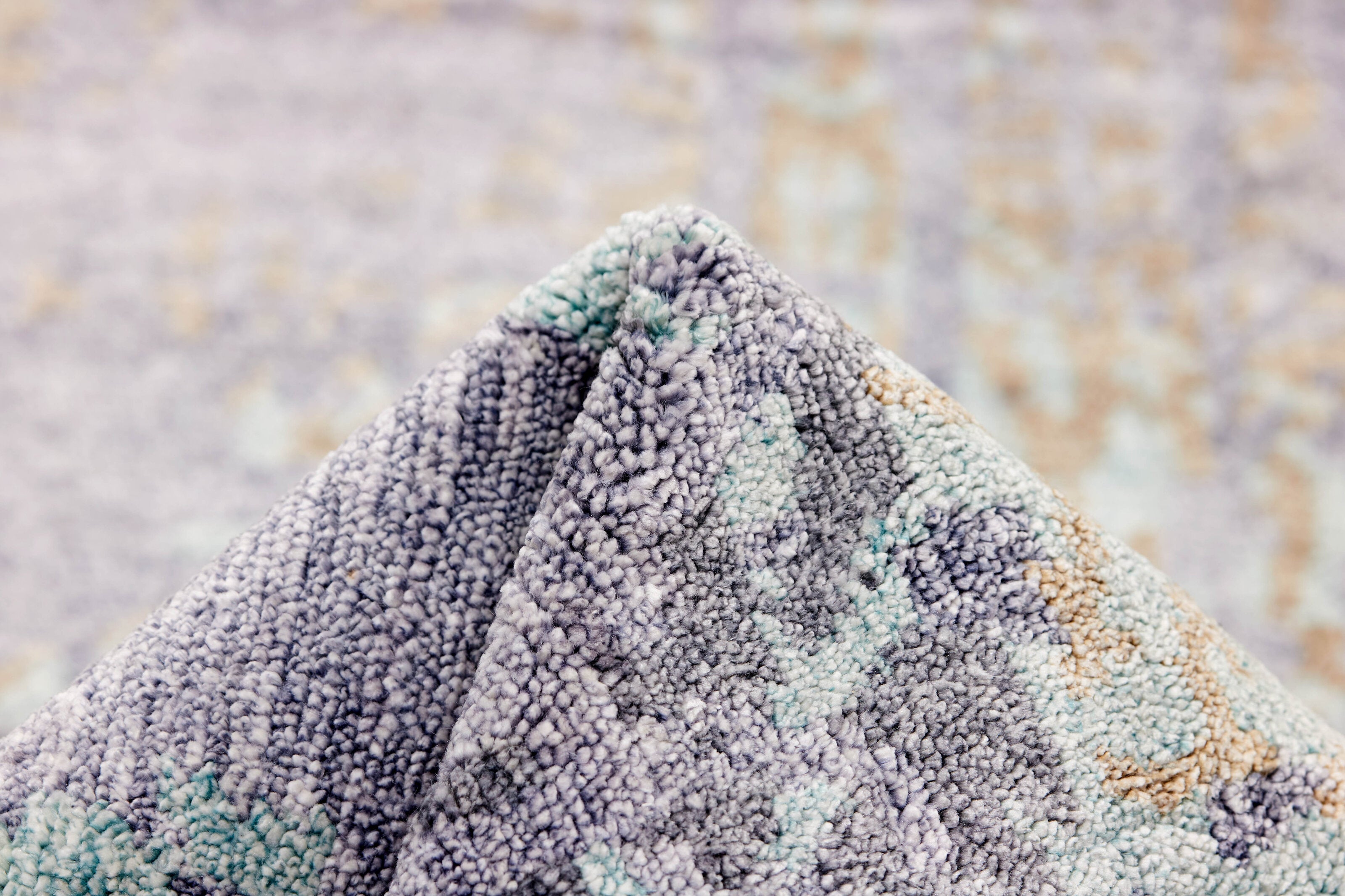 RUGS
