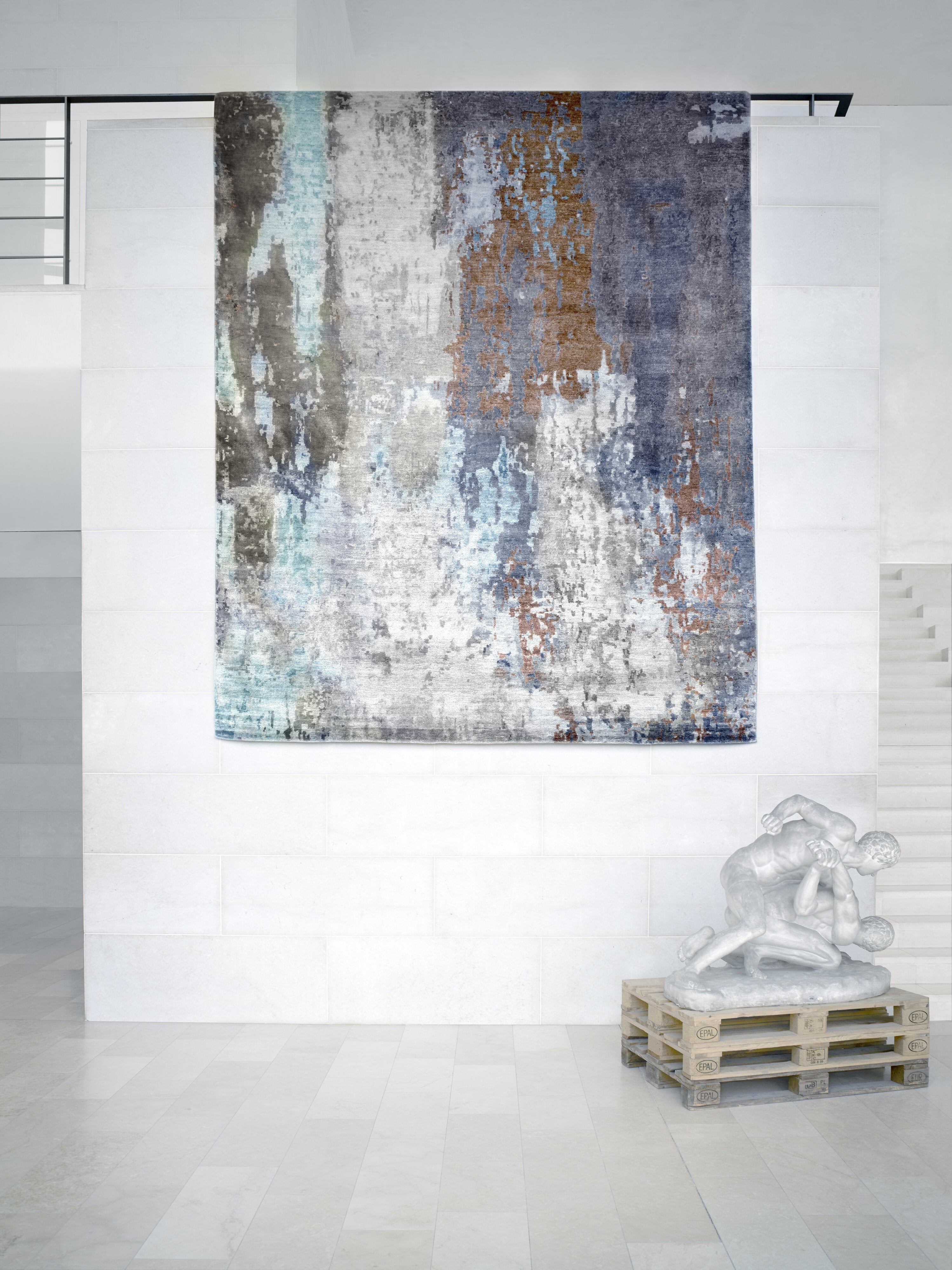 RUGS