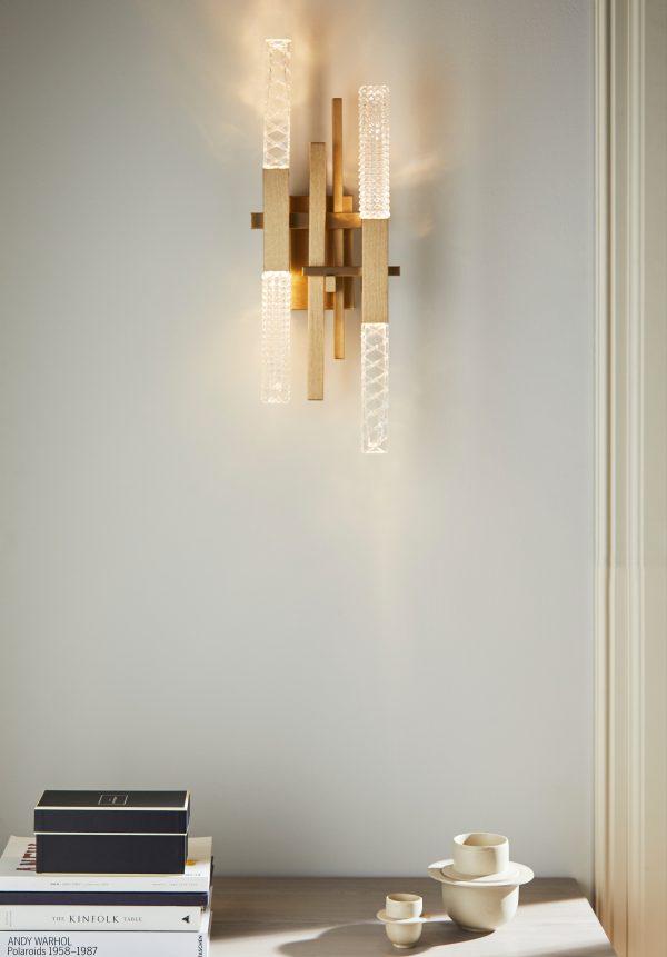 WALL LAMP