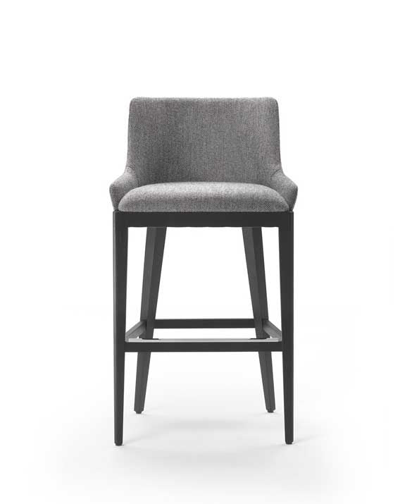 CHAIRS / STOOLS