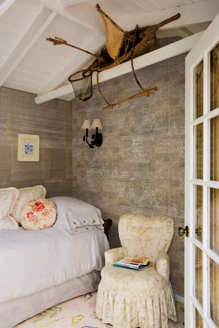 WALLCOVERING