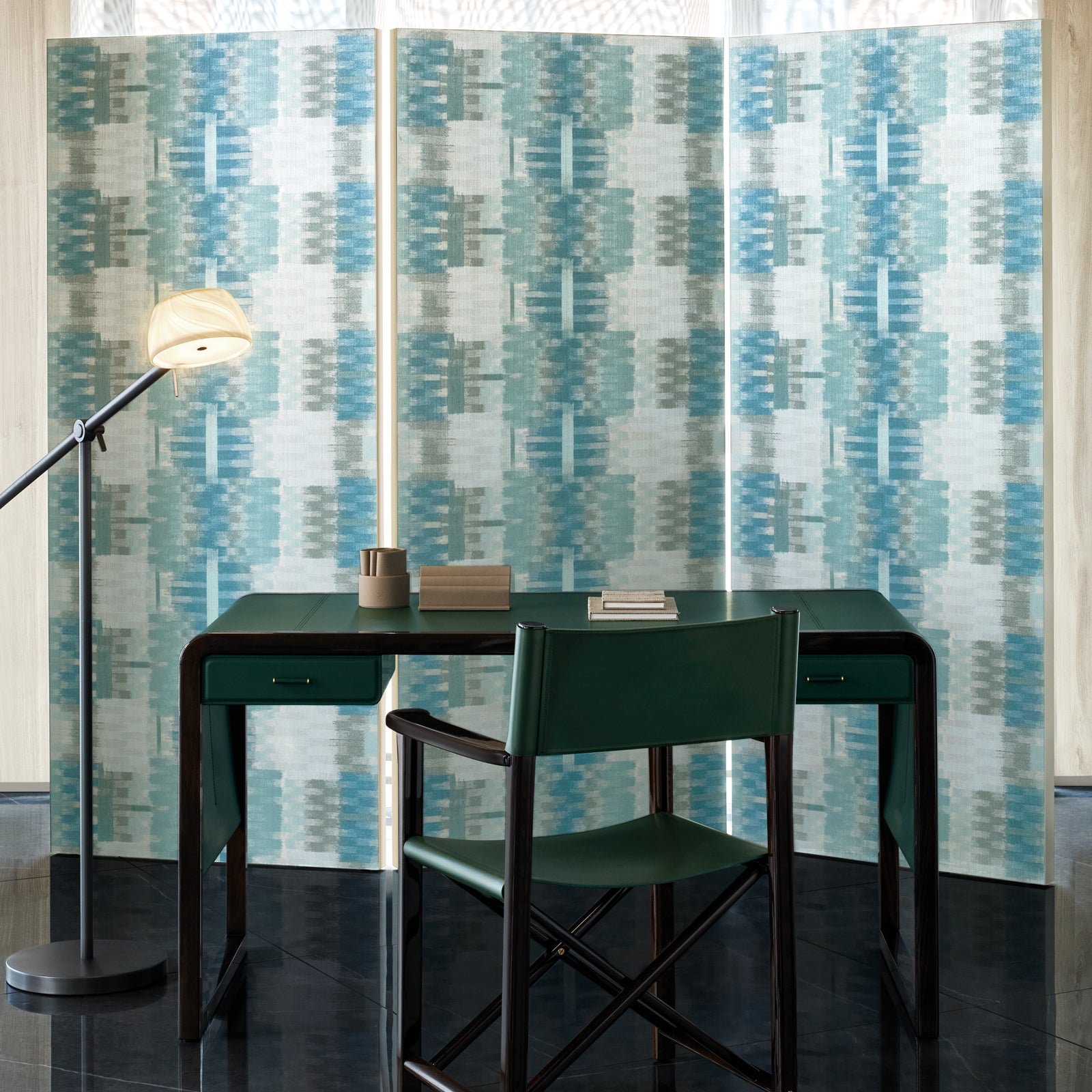 WALLCOVERING