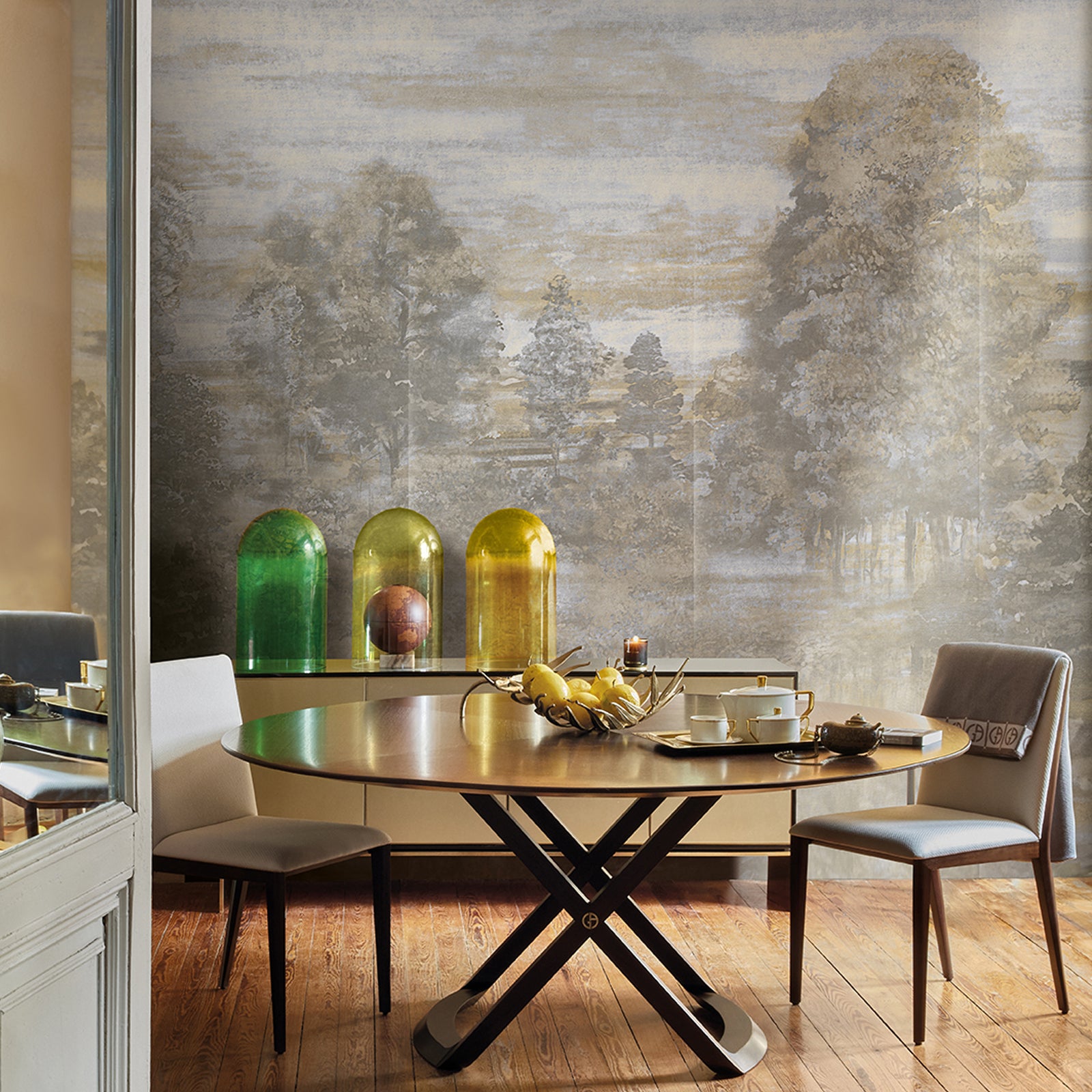 WALLCOVERING