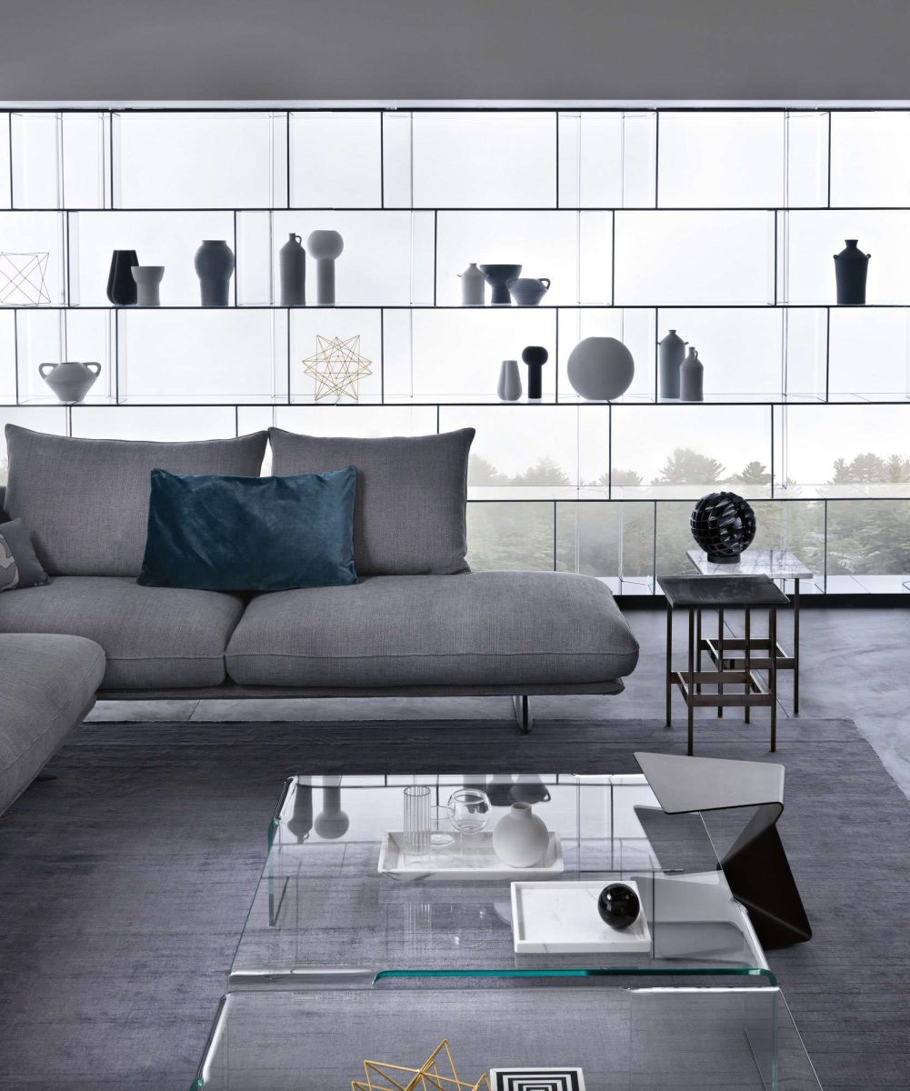 COFFEE AND SIDE TABLES