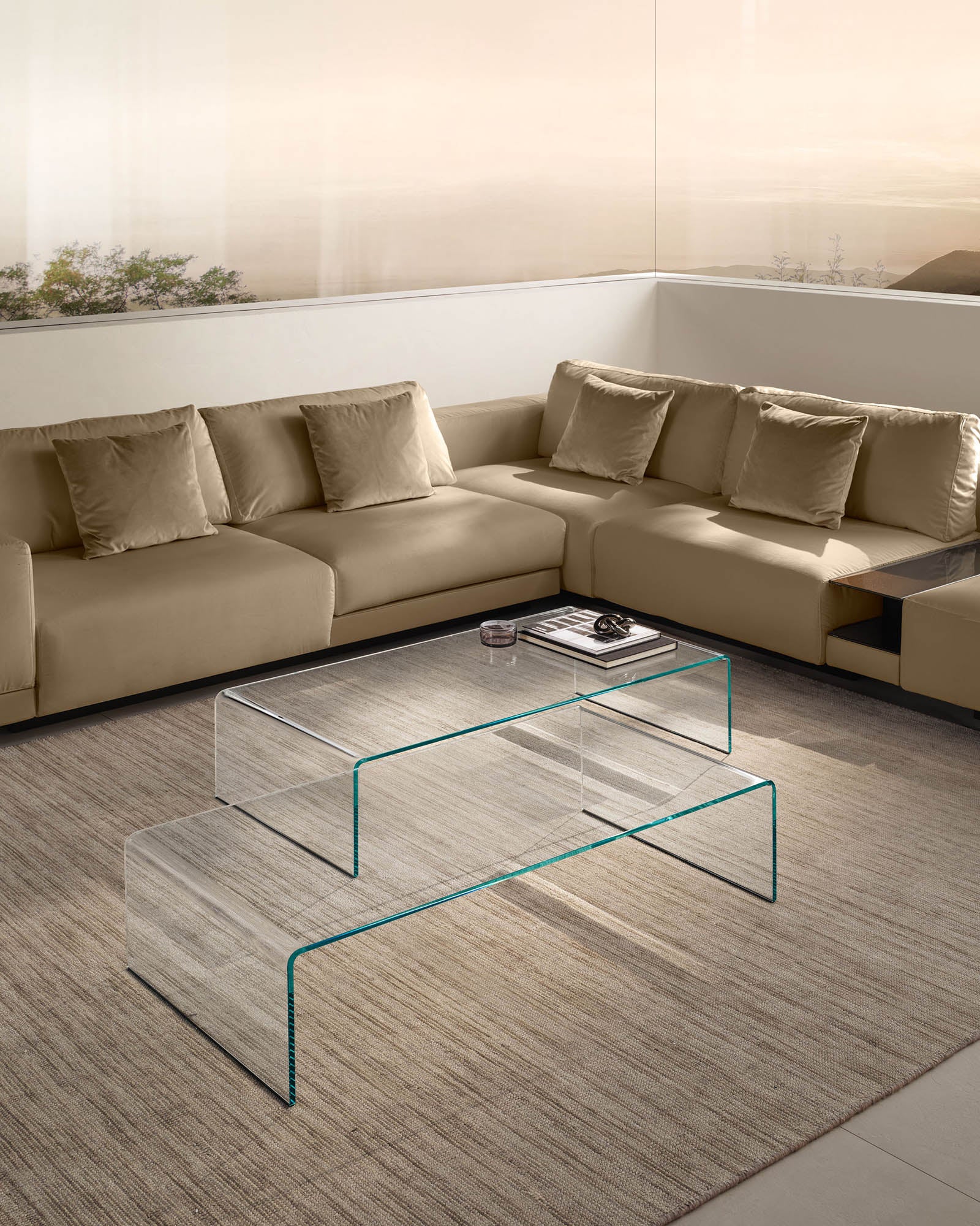 COFFEE AND SIDE TABLES