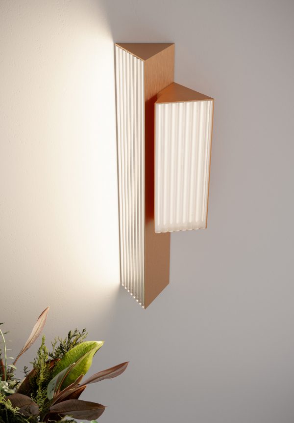 WALL LAMP