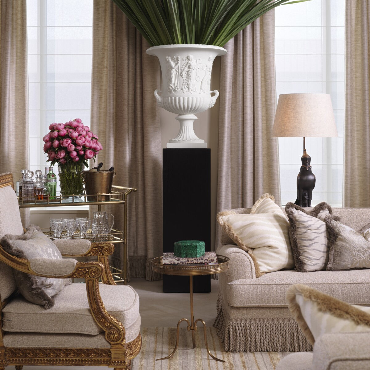 VASES & PLANTERS
