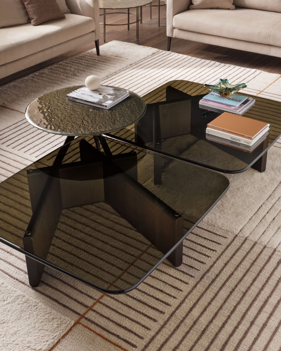 COFFEE AND SIDE TABLES