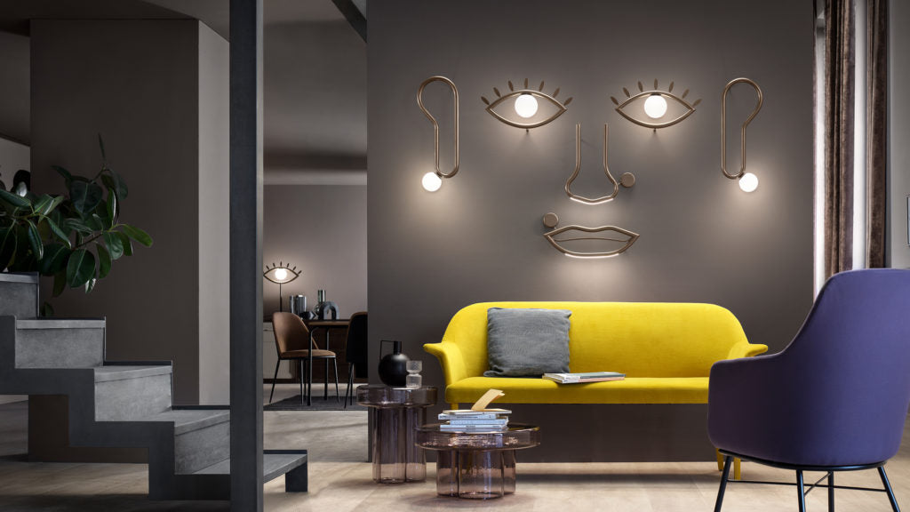 WALL LAMP
