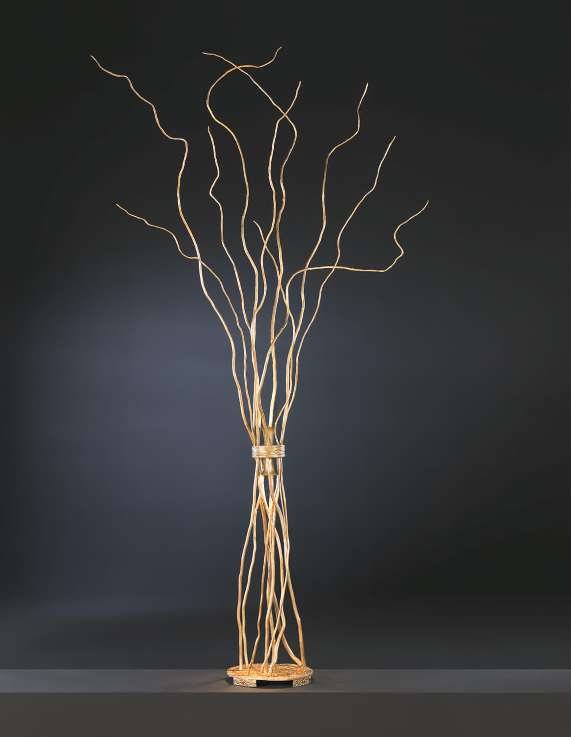 FLOOR LAMP