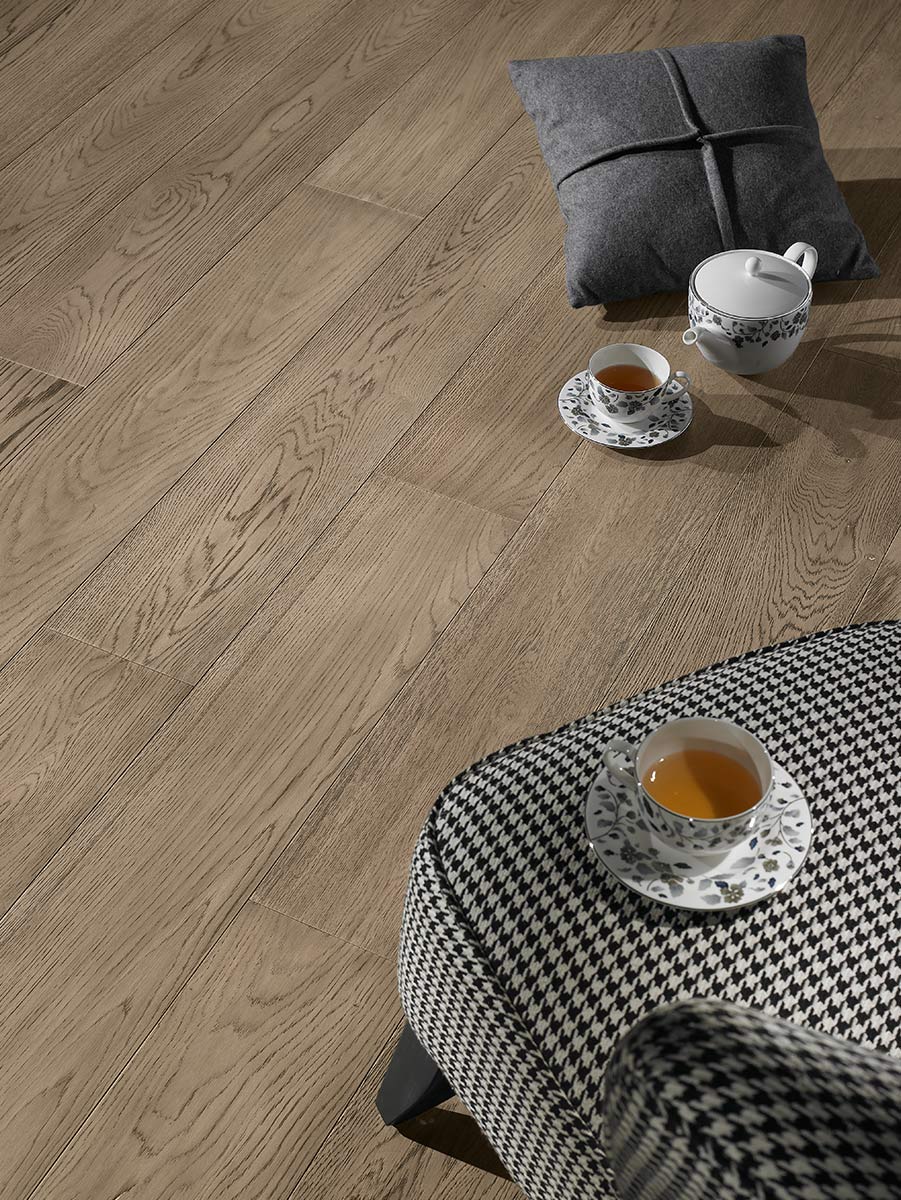 WOOD FLOORING