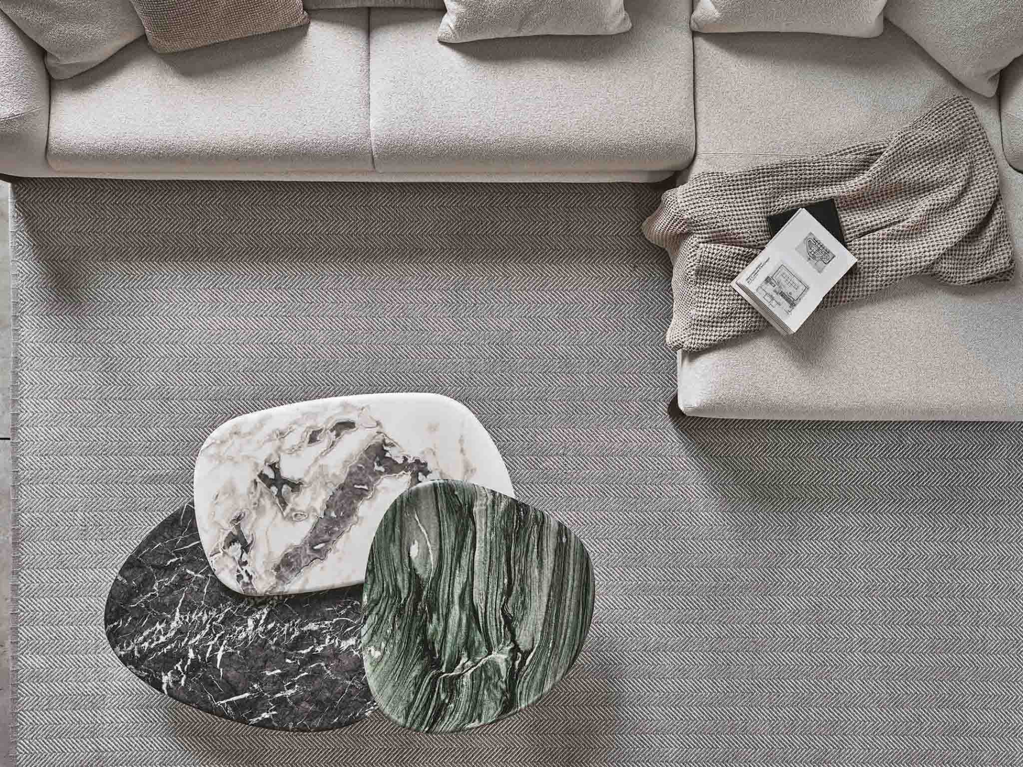 SIDE & COFFEE TABLES