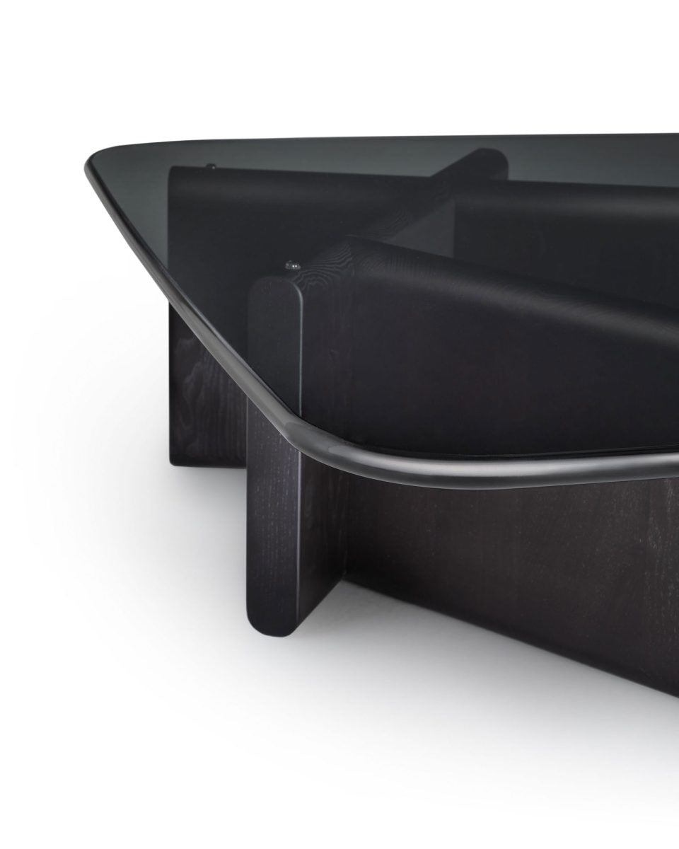 COFFEE AND SIDE TABLES