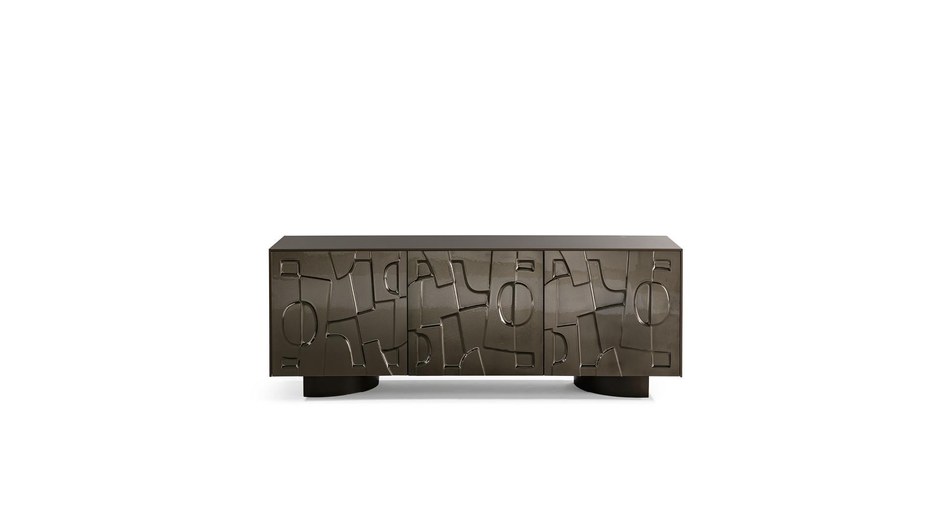 SIDEBOARDS
