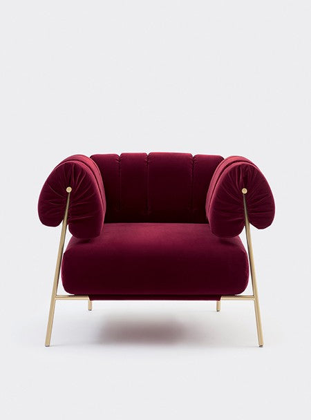 ARMCHAIRS AND POUFS