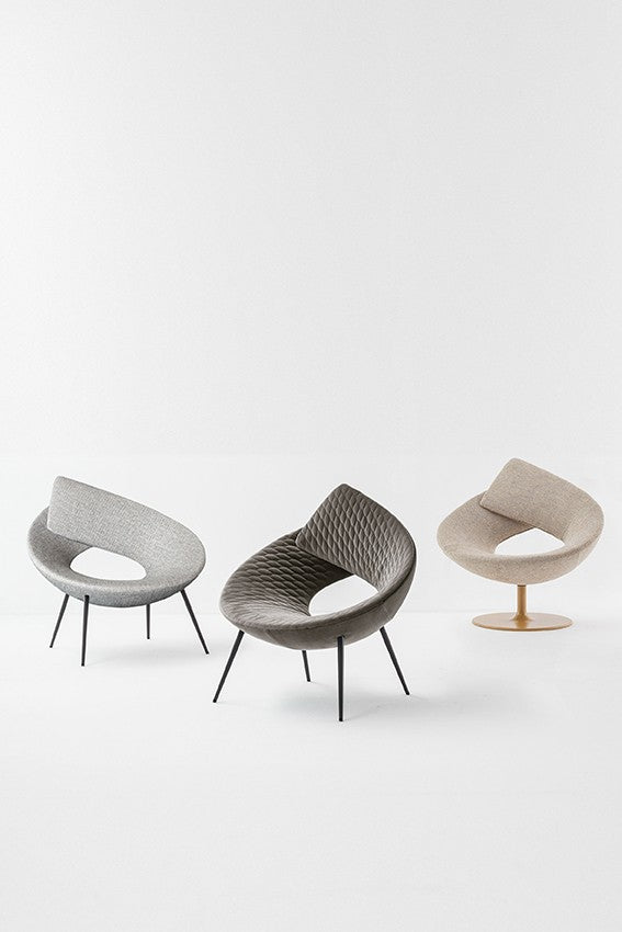 ARMCHAIRS AND POUFS