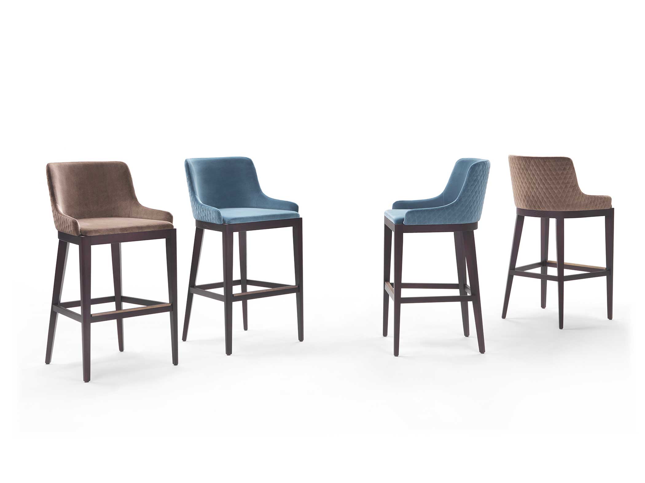 CHAIRS / STOOLS