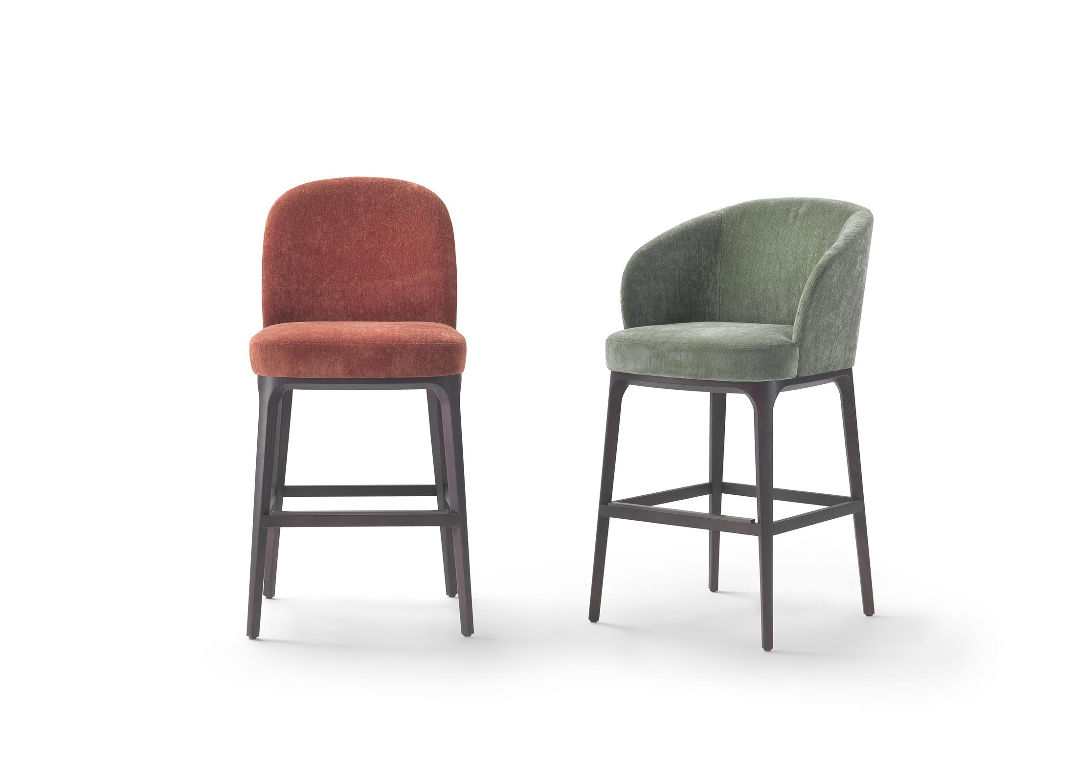 CHAIRS / STOOLS