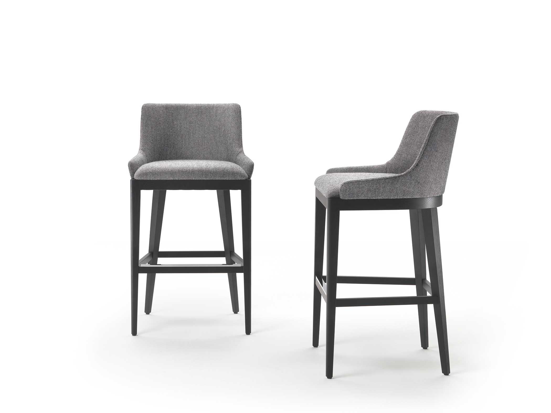CHAIRS / STOOLS
