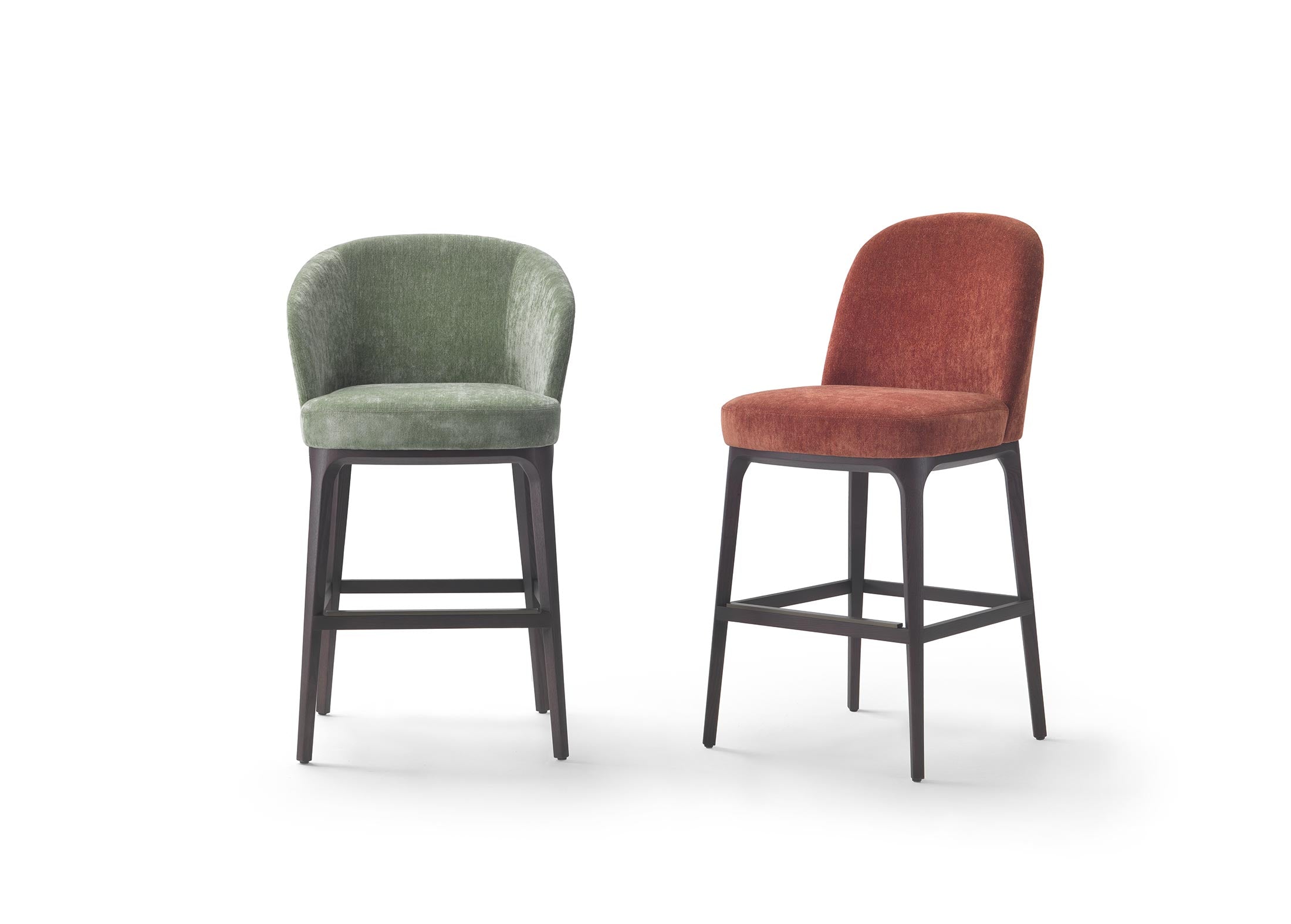 CHAIRS / STOOLS