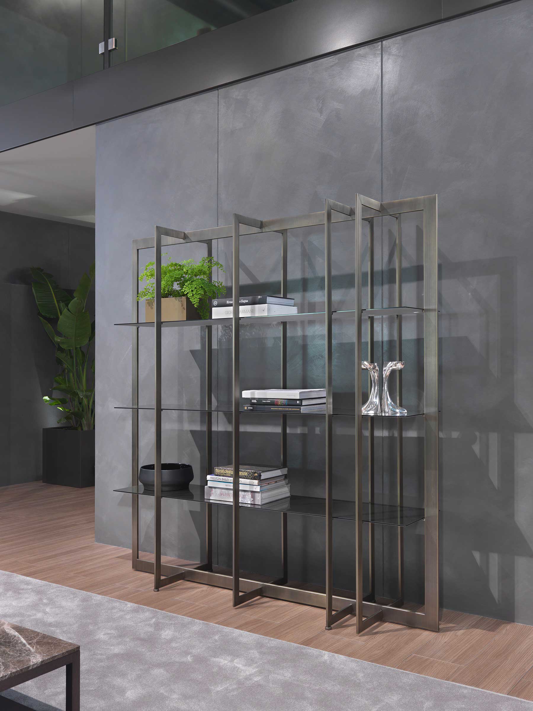 BOOKSHELVES / CONSOLES / MIRRORS