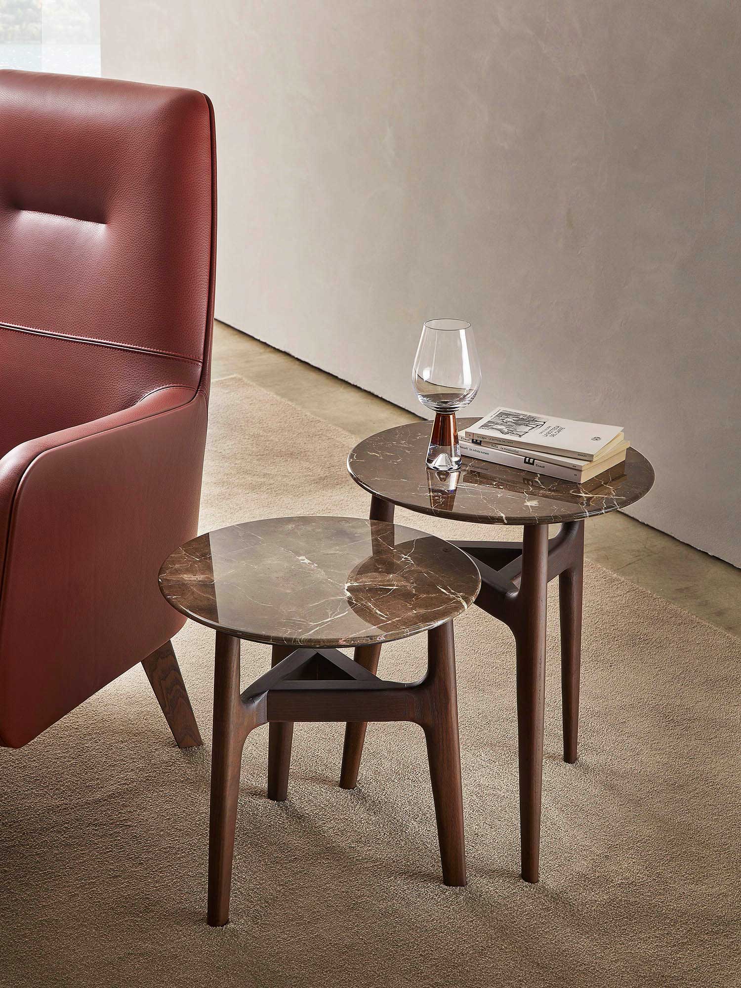 COFFEE TABLES