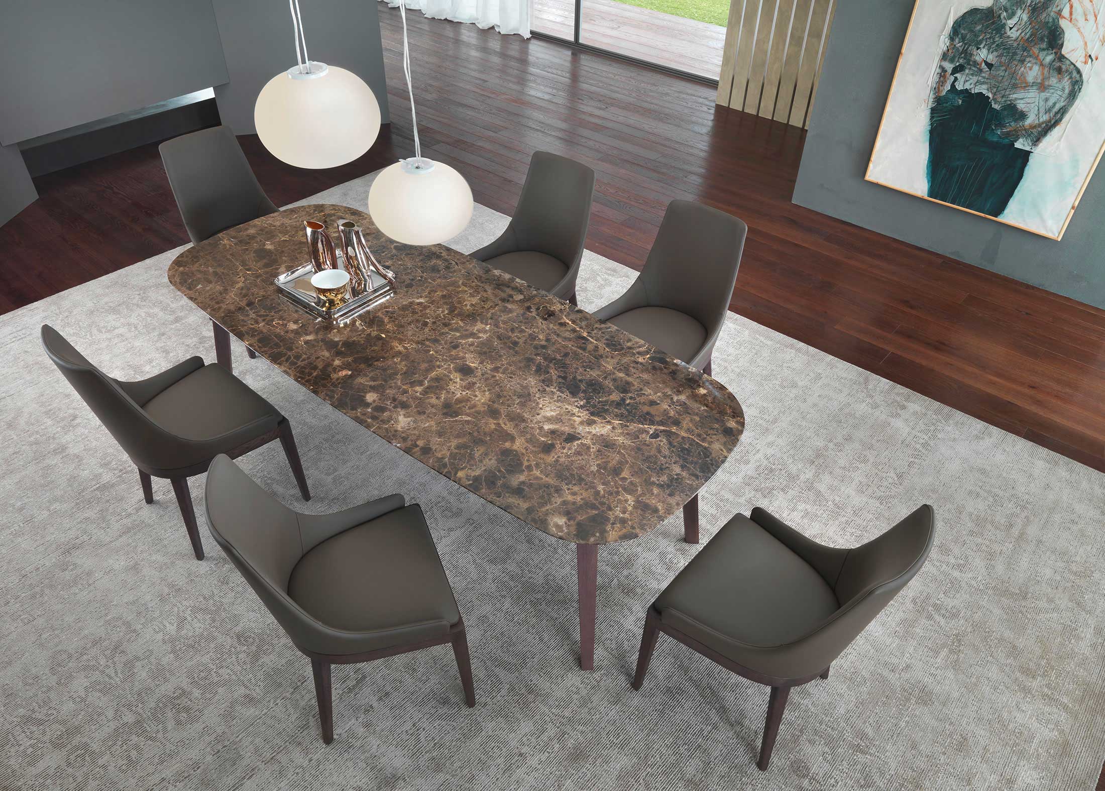 CHAIRS / STOOLS