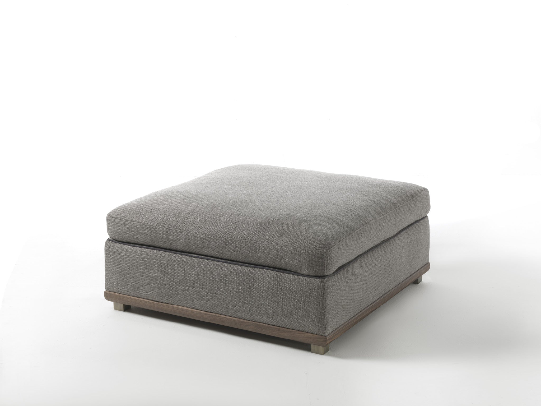 POUFS