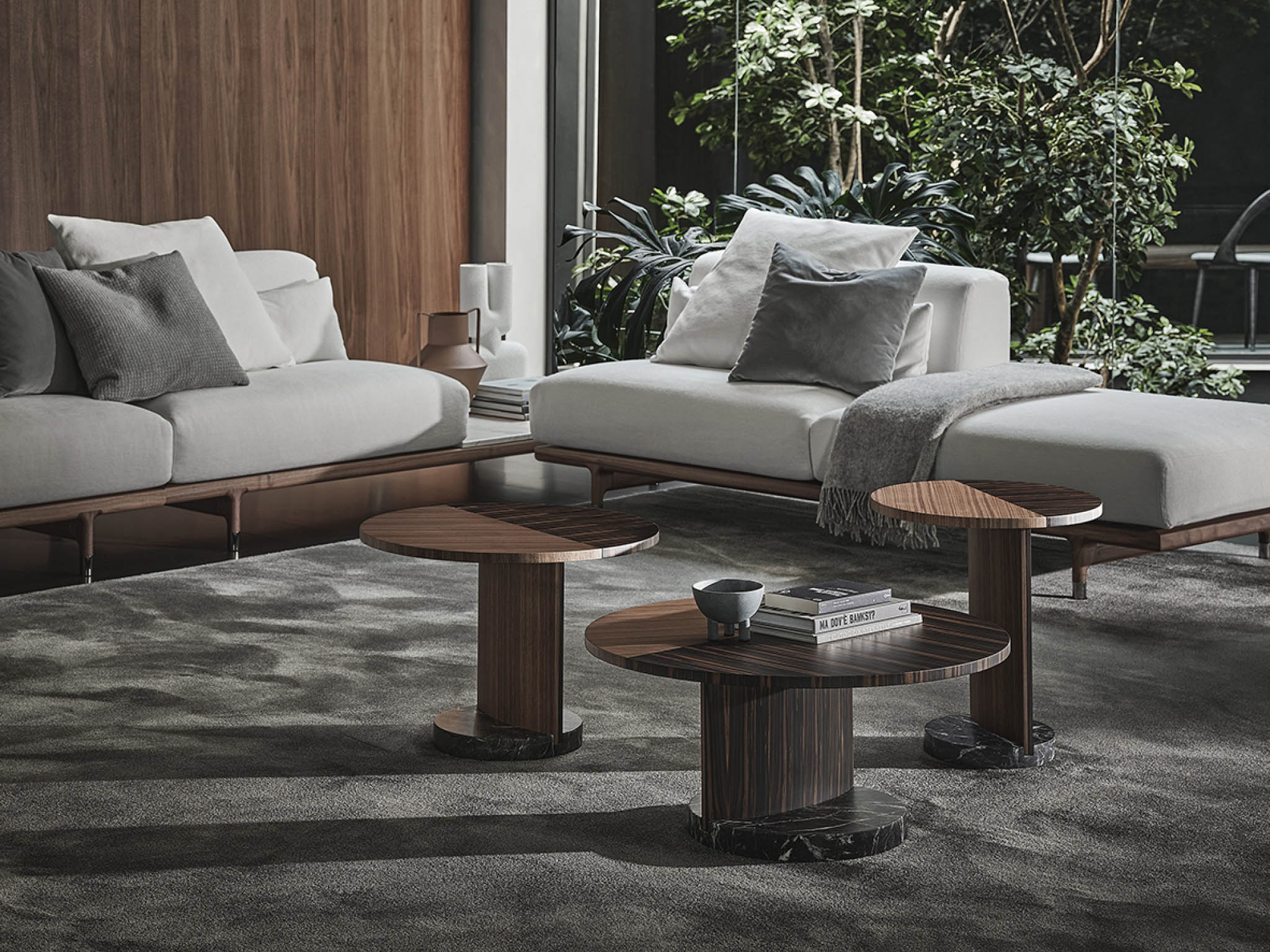 SIDE & COFFEE TABLES