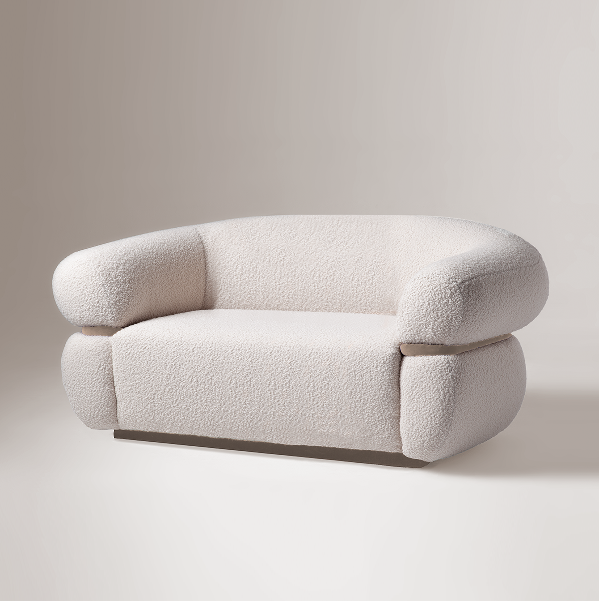 LOUNGE SEATING