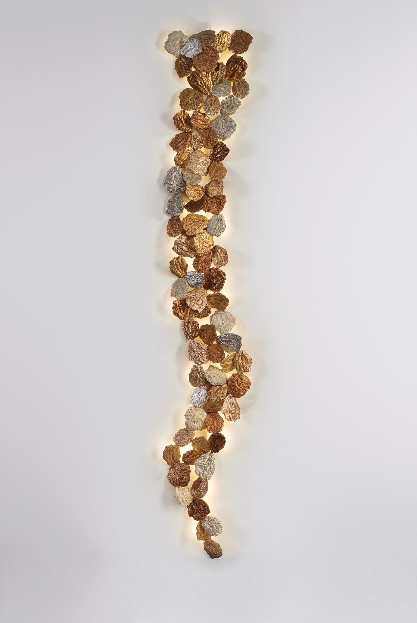 WALL LAMP