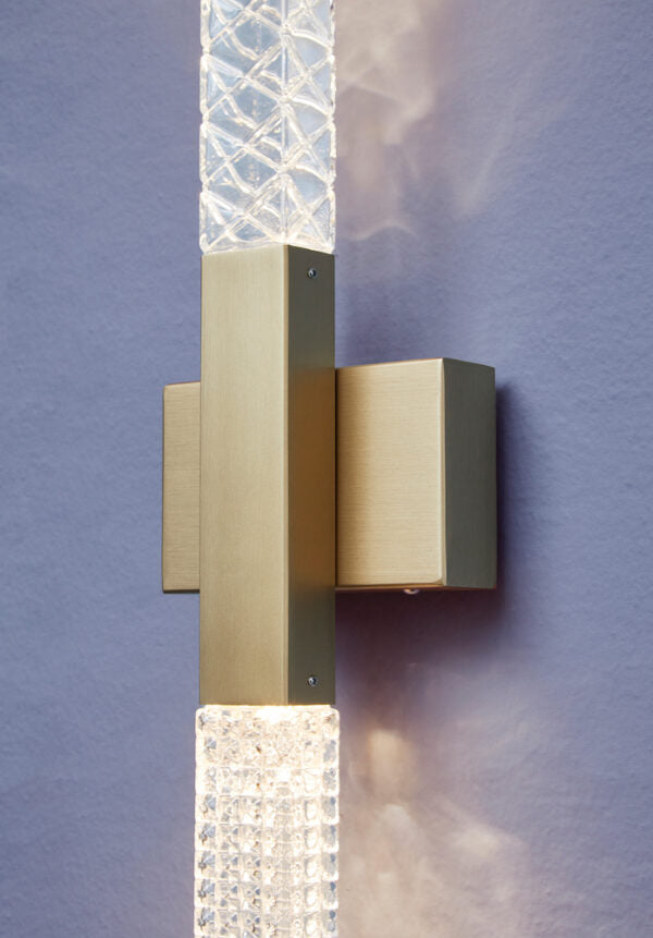 WALL LAMP