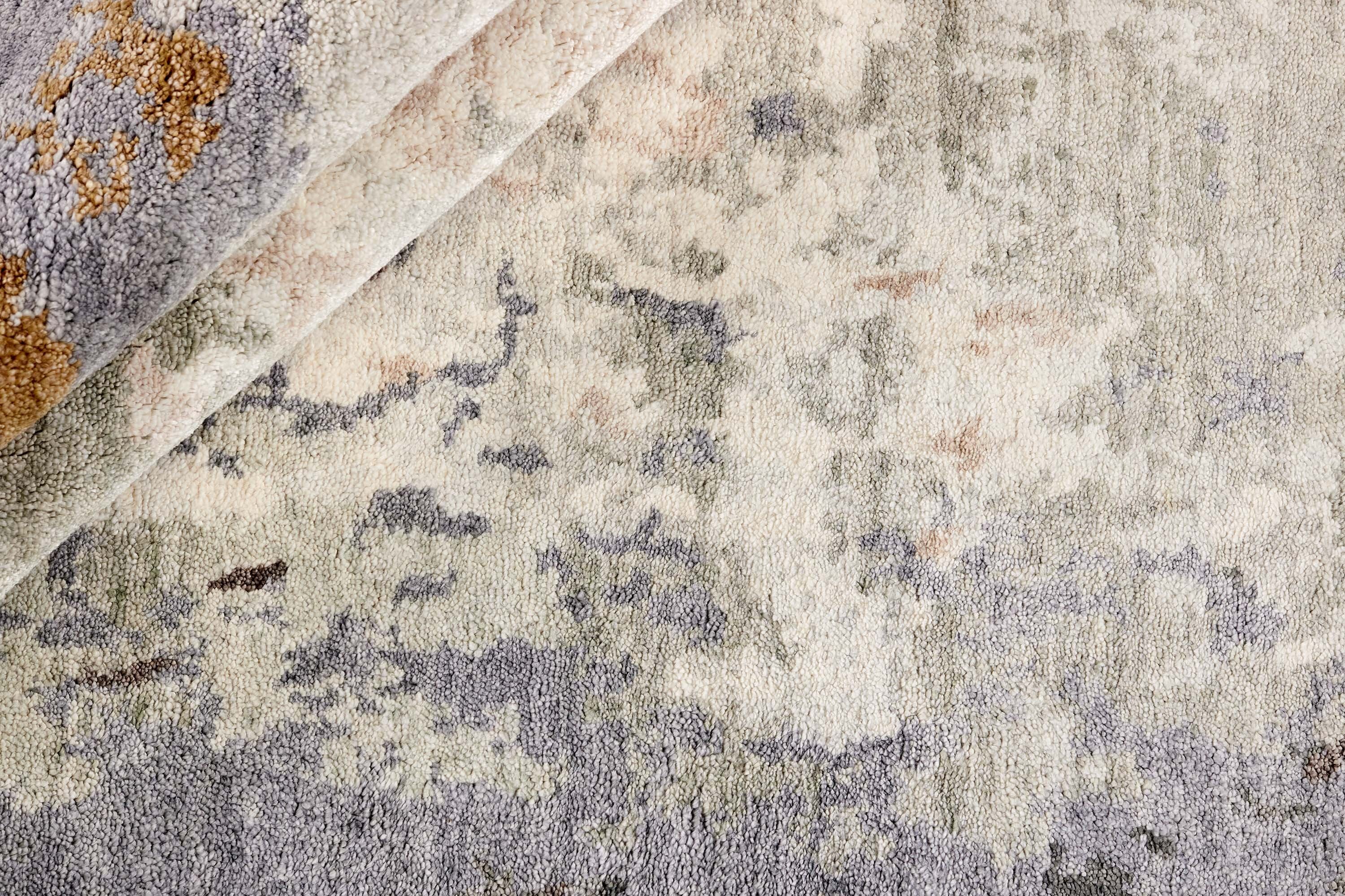 RUGS
