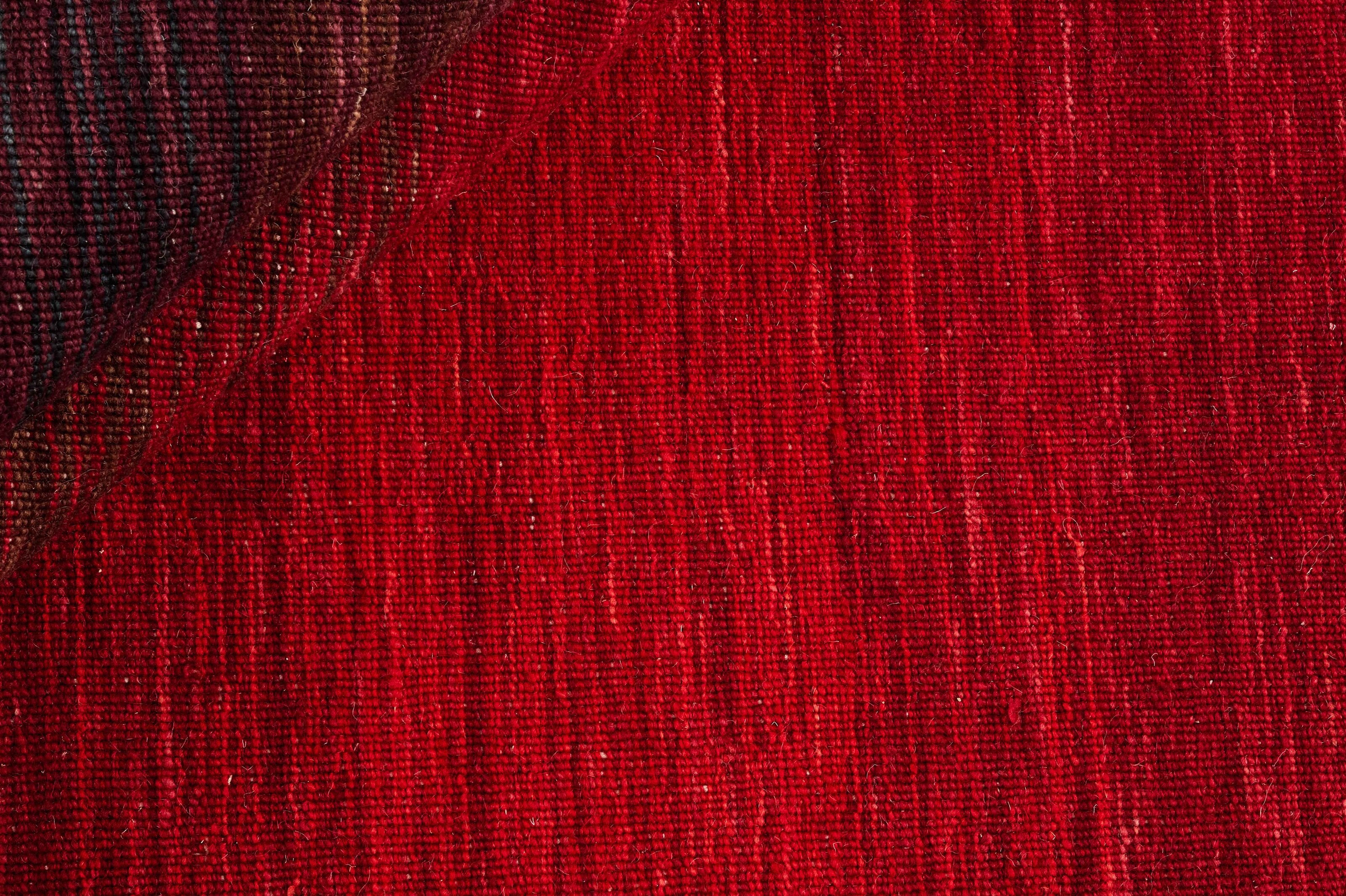 RUGS