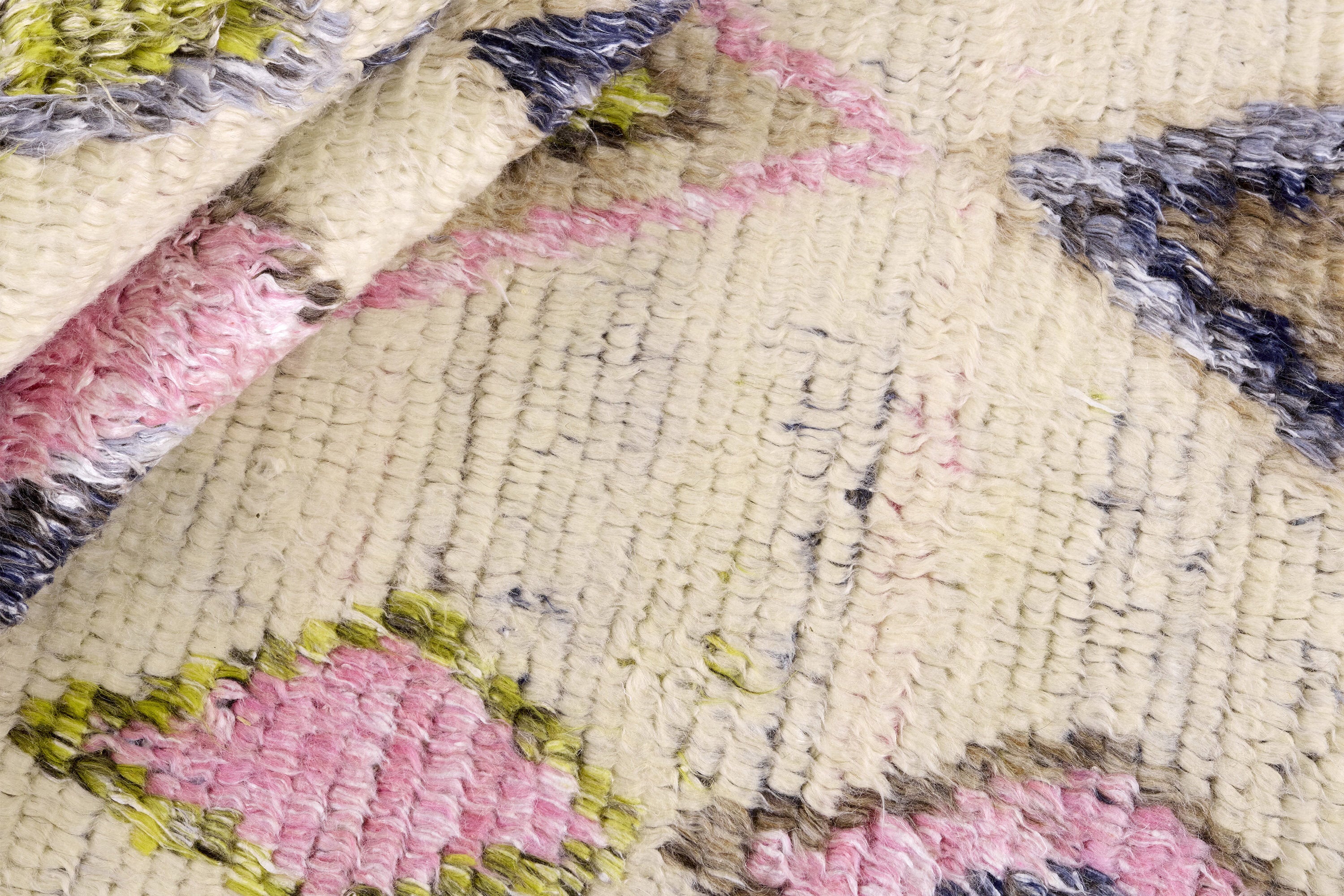 RUGS