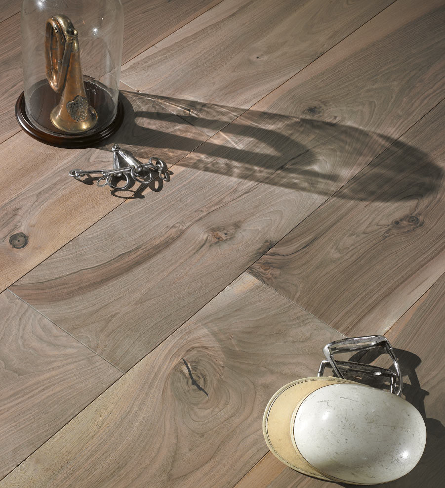 WOOD FLOORING