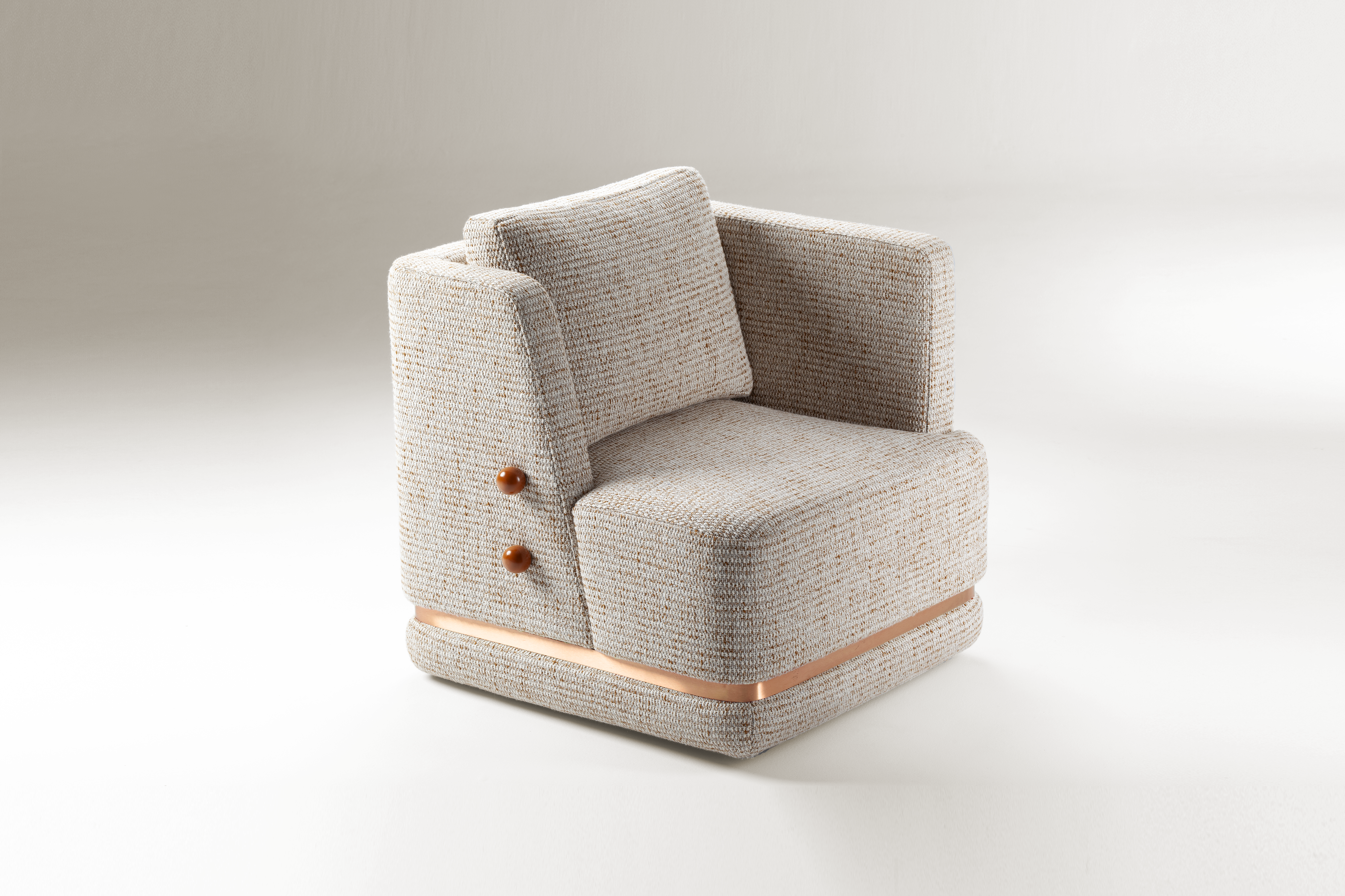 LOUNGE SEATING