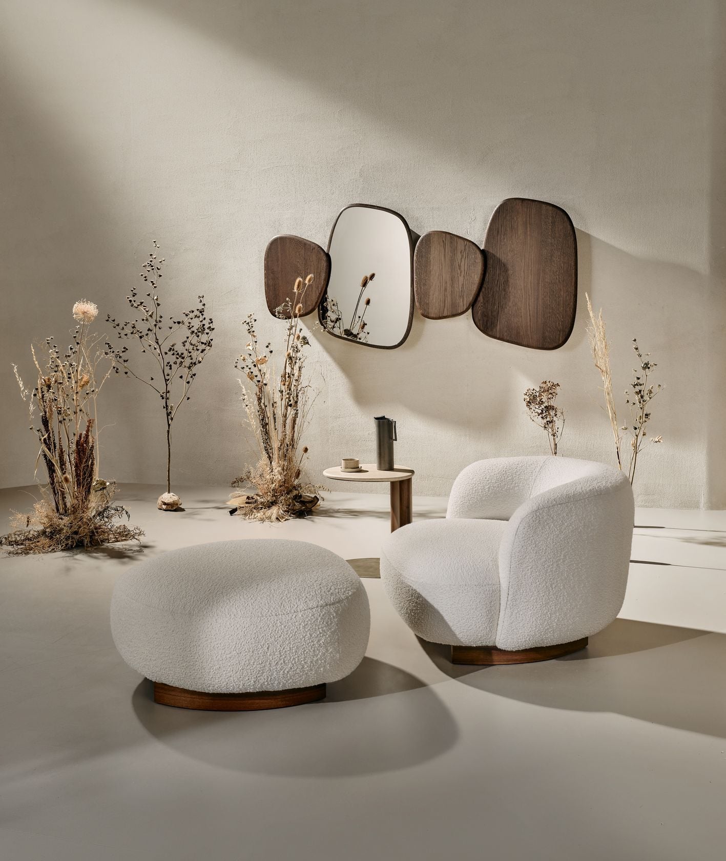 SOFAS AND ARMCHAIRS