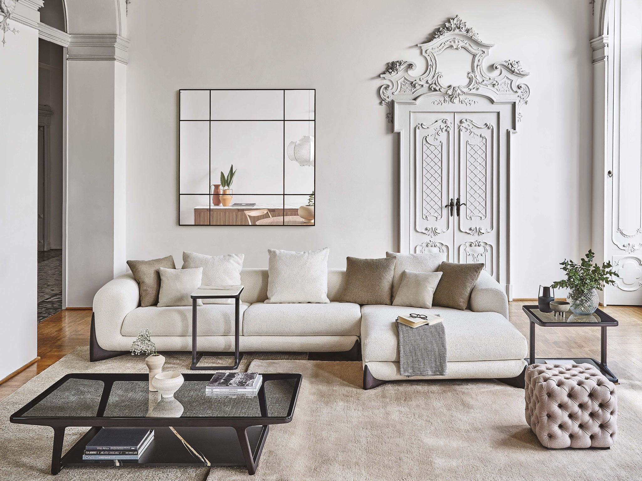 SIDE & COFFEE TABLES