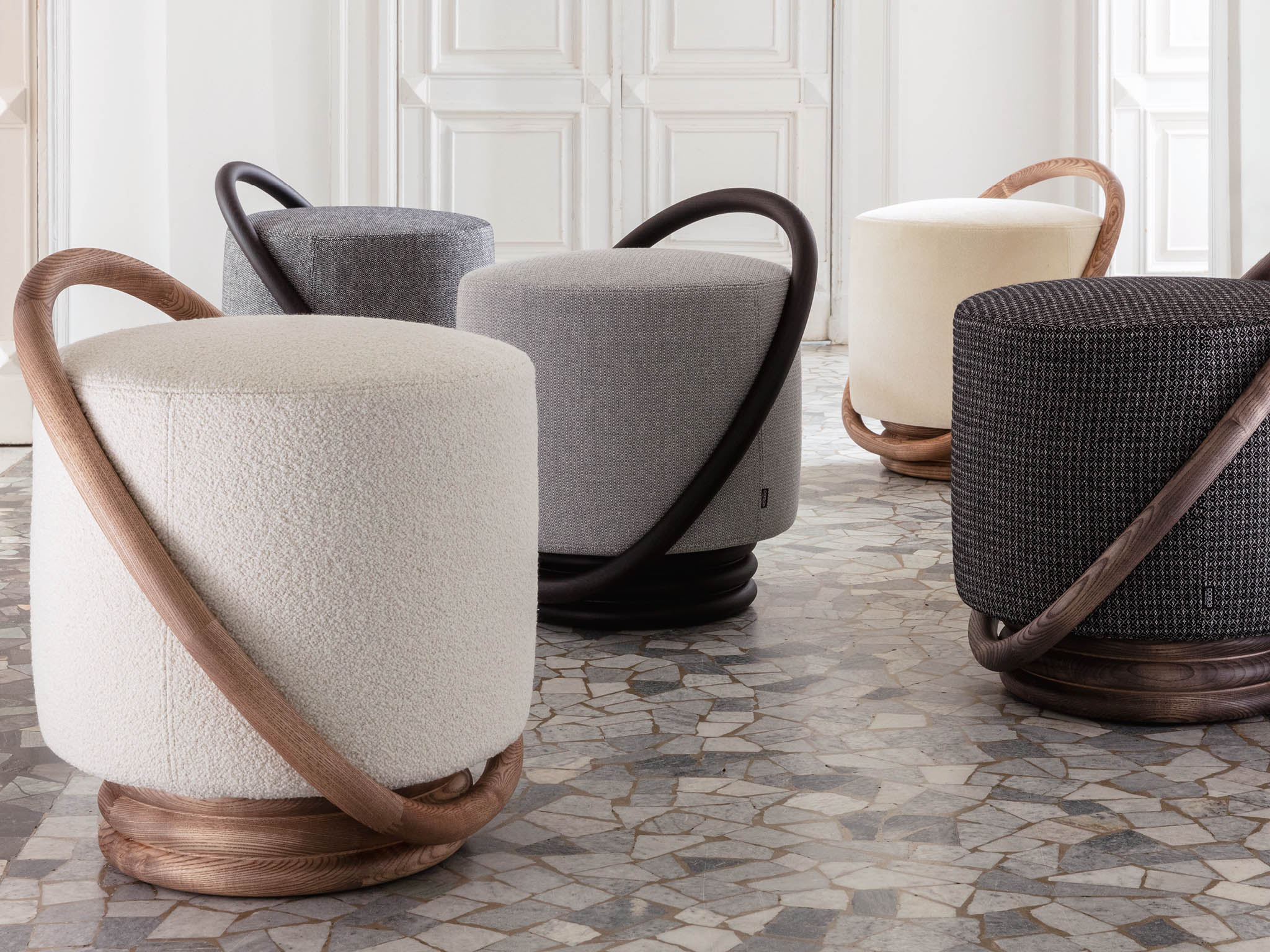 POUFS