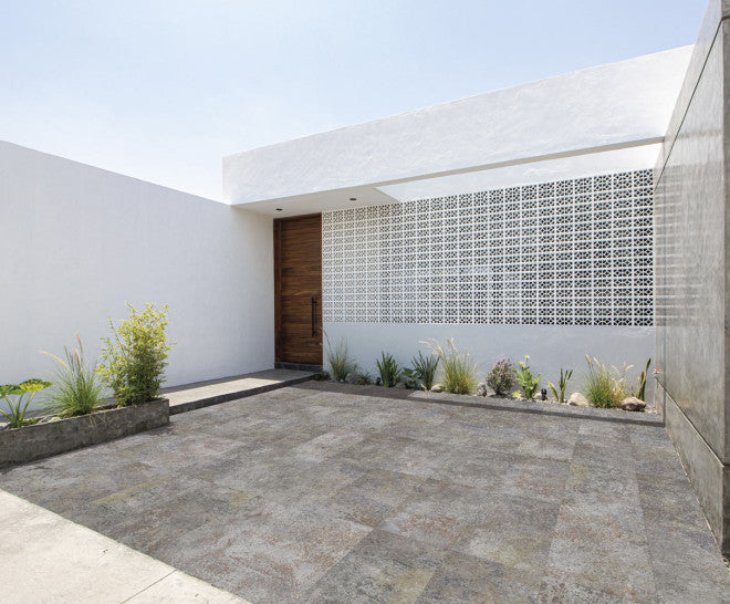 CERAMIC TILES