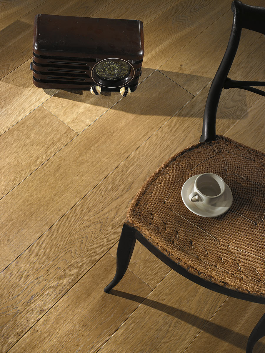 WOOD FLOORING